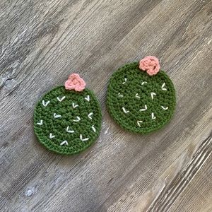 Crochet Cactus Coasters